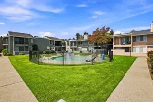 3746 W Benjamin Holt Dr, Stockton, CA 95219 - Photo 41