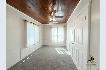 305 Wilson Avenue, Sacramento, CA 95833 - Photo 5