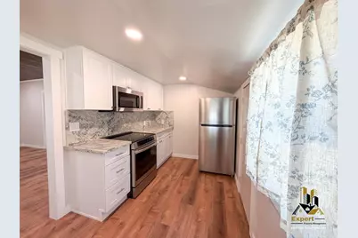 305 Wilson Avenue, Sacramento, CA 95833 - Photo 3