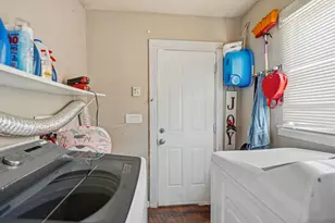 17 W 6th St, Stockton, CA 95206 - Photo 9