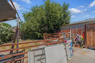 17 W 6th St, Stockton, CA 95206 - Photo 21