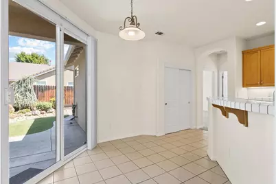 1949 Lexington Drive, Lodi, CA 95242 - Photo 13