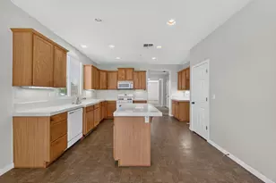 1751 Farnham Ave, Woodland, CA 95776 - Photo 15
