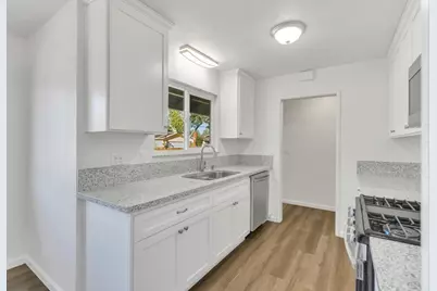 916 Ventura Drive, Modesto, CA 95350 - Photo 11