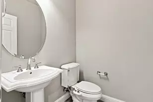 33 N Puente Dr, Mountain House, CA 95391 - Photo 29