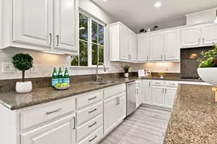 33 N Puente Dr, Mountain House, CA 95391 - Photo 19