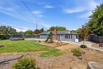 10510 Silverwood Way, Rancho Cordova, CA 95670 - Photo 29