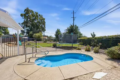 10510 Silverwood Way, Rancho Cordova, CA 95670 - Photo 35