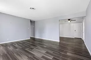 10510 Silverwood Way, Rancho Cordova, CA 95670 - Photo 9