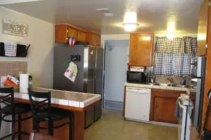 450 Esperanza, Stockton, CA 95207 - Photo 3