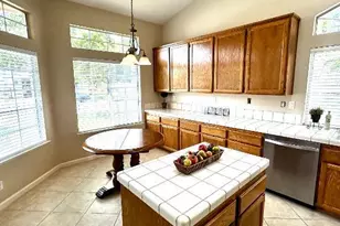 5401 Pearlstone Dr, Antelope, CA 95843 - Photo 11