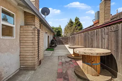 876 Placer Avenue, Manteca, CA 95336 - Photo 45