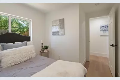 2915 Taft Street, Sacramento, CA 95815 - Photo 23