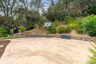 638 Oakhaven Rd, Auburn, CA 95603 - Photo 45