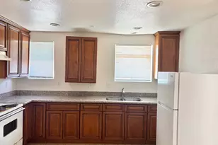 1802 S El Dorado St, Stockton, CA 95206 - Photo 15