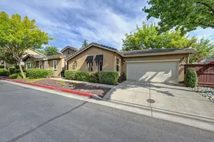 2113 Sterling Dr, Rocklin, CA 95765 - Photo 3