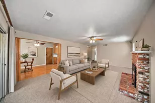 1215 Del Vale Ave, Modesto, CA 95350 - Photo 3