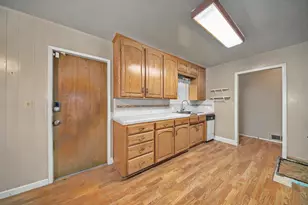 1215 Del Vale Ave, Modesto, CA 95350 - Photo 17
