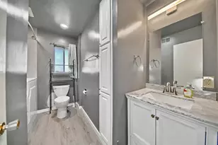 1215 Del Vale Ave, Modesto, CA 95350 - Photo 35