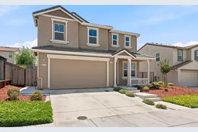 2051 Camden Street, Hollister, CA 95023 - Photo 3
