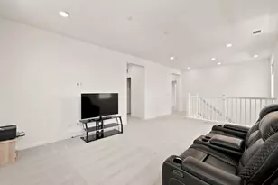 2051 Camden St, Hollister, CA 95023 - Photo 19