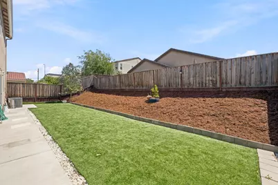 2051 Camden Street, Hollister, CA 95023 - Photo 33