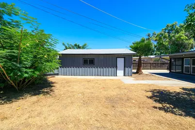 325 Oakshire Avenue, Modesto, CA 95354 - Photo 39