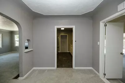 325 Oakshire Avenue, Modesto, CA 95354 - Photo 13