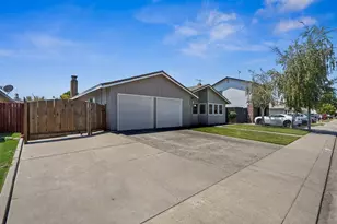 845 Siskiyou Ln, Manteca, CA 95336 - Photo 3