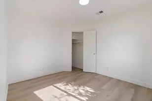2501 Lock Ave, Sacramento, CA 95822 - Photo 15