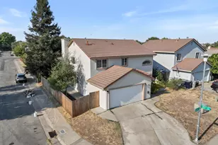 2501 Lock Ave, Sacramento, CA 95822 - Photo 37