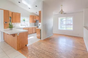 550 E 10th St, Lincoln, CA 95648 - Photo 11