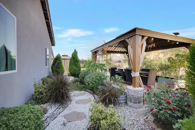 789 Chalice Creek Drive, Plumas Lake, CA 95961 - Photo 23