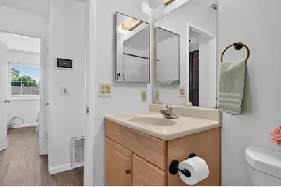 5645 Woodforest, Sacramento, CA 95842 - Photo 21