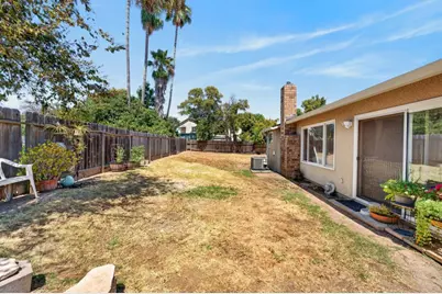 5645 Woodforest, Sacramento, CA 95842 - Photo 29