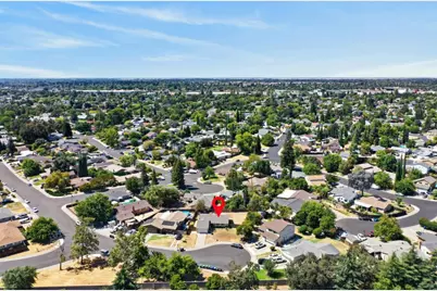 5645 Woodforest, Sacramento, CA 95842 - Photo 33