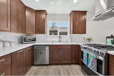5645 Woodforest, Sacramento, CA 95842 - Photo 3