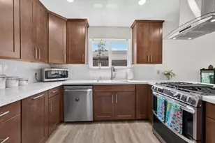 5645 Woodforest, Sacramento, CA 95842 - Photo 3