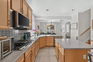 10236 Stathos Dr, Elk Grove, CA 95757 - Photo 27