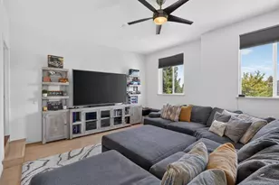 10236 Stathos Dr, Elk Grove, CA 95757 - Photo 47