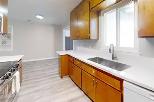 2034 Edwin Wy, Sacramento, CA 95825 - Photo 7