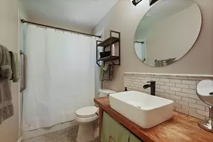 1009 N Ham Ln, Lodi, CA 95242 - Photo 15