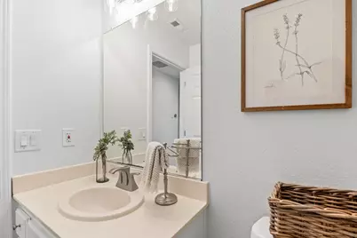 8518 Scotswood Way, Antelope, CA 95843 - Photo 23