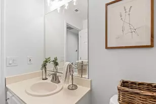 8518 Scotswood Way, Antelope, CA 95843 - Photo 23