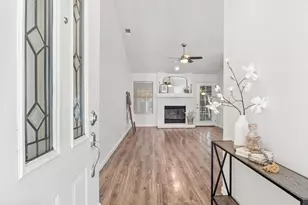 8518 Scotswood Way, Antelope, CA 95843 - Photo 7