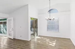 8518 Scotswood Way, Antelope, CA 95843 - Photo 11