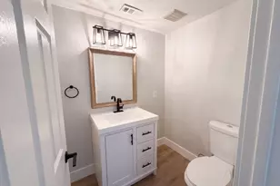 6005 La Castana Way, Sacramento, CA 95823 - Photo 23