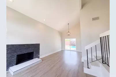 6005 La Castana Way, Sacramento, CA 95823 - Photo 3