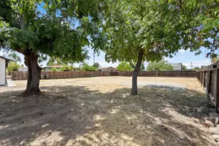 437 St Francis St, Stockton, CA 95206 - Photo 15