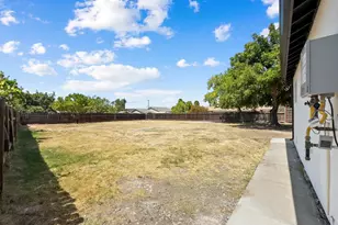 437 St Francis St, Stockton, CA 95206 - Photo 11